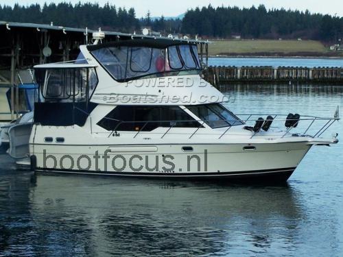 Bayliner 3587 Aft Cabin specificaties